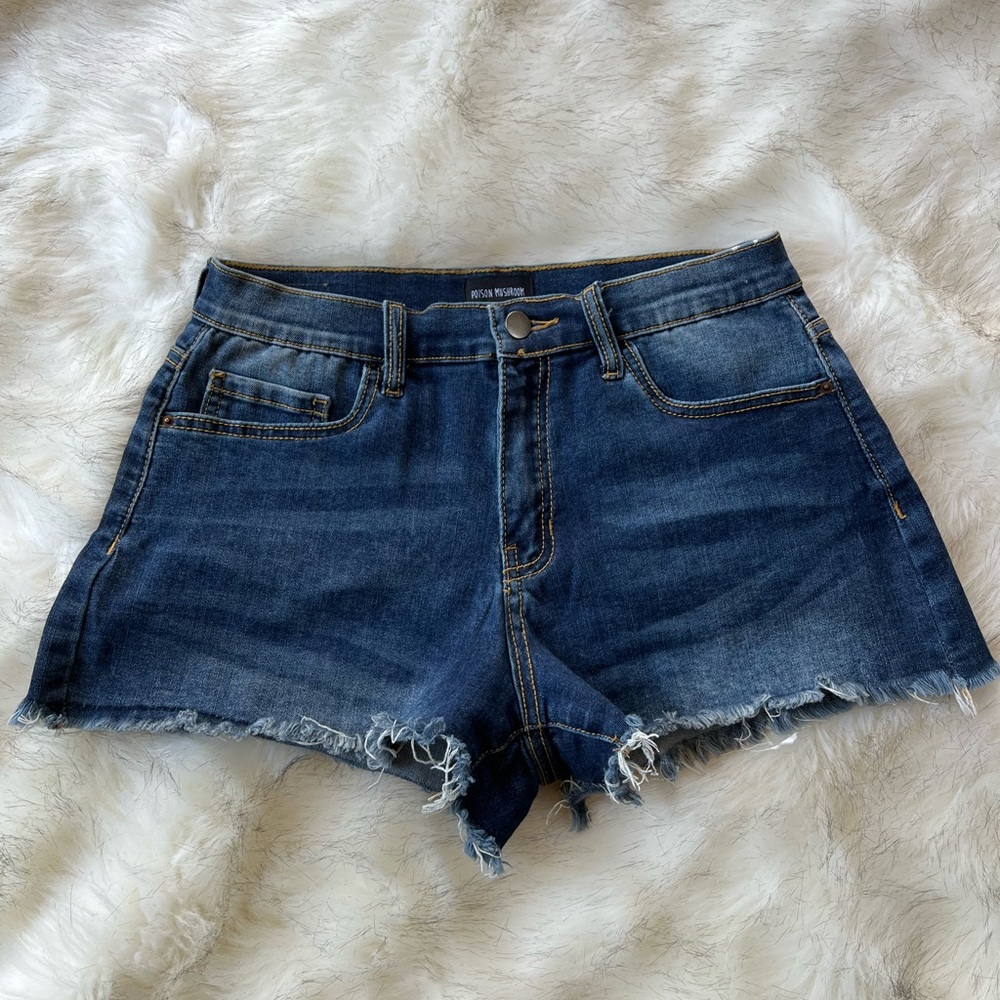 Poison Mushroom jean short size S